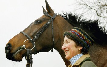 Henrietta Knight and Best Mate - Legendary trainer Henrietta Knight to return to horse racing after 11 years